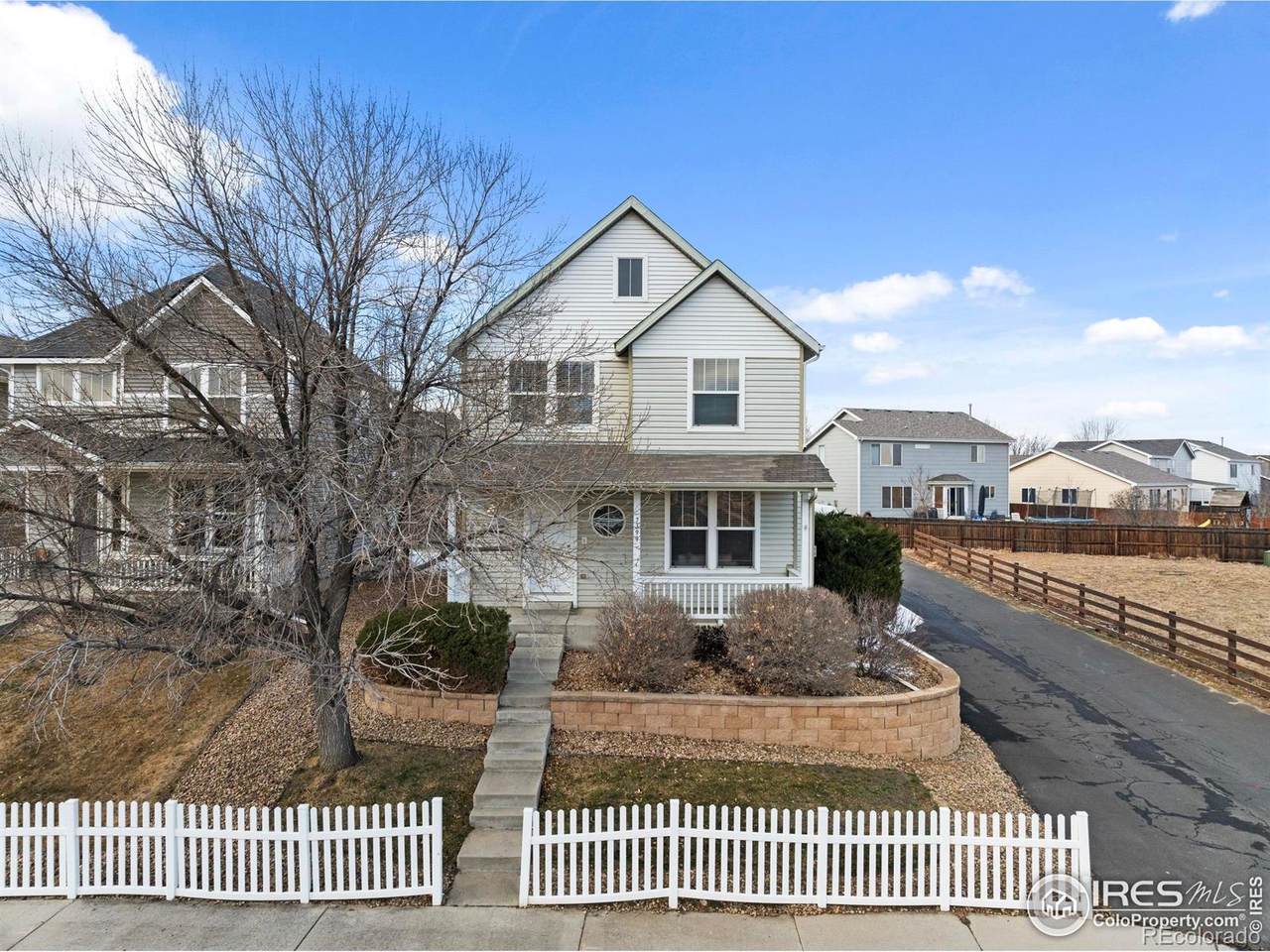 7399 Russell Circle - Photo 1