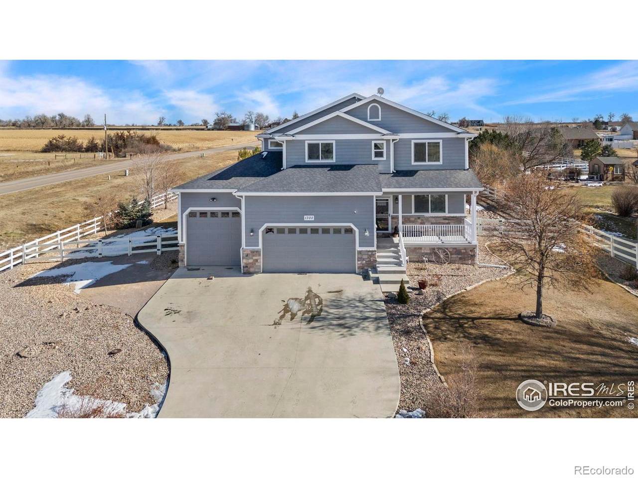 1302 Park Ridge Drive - Photo 1