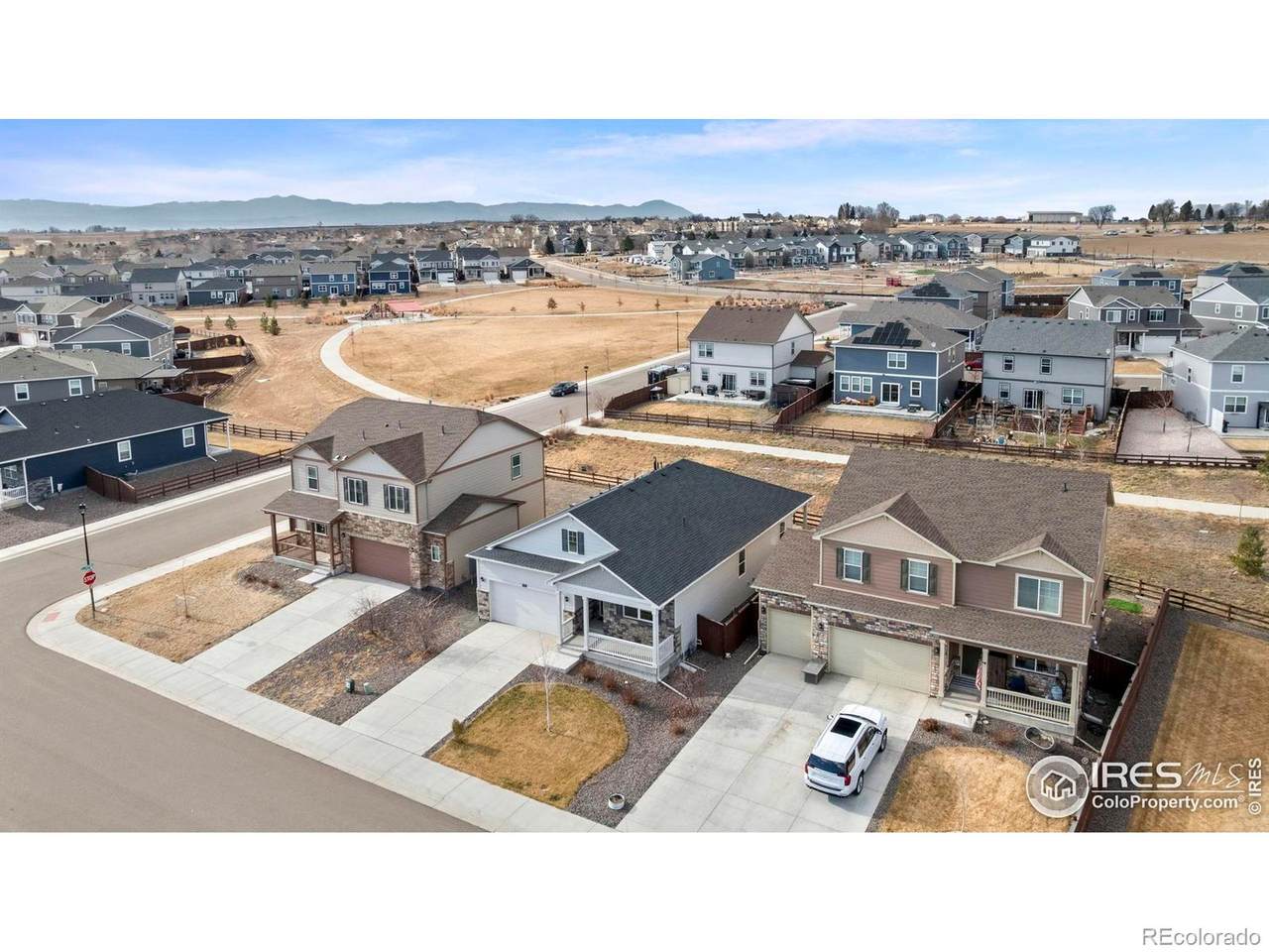 2585 Wren Drive - Photo 1