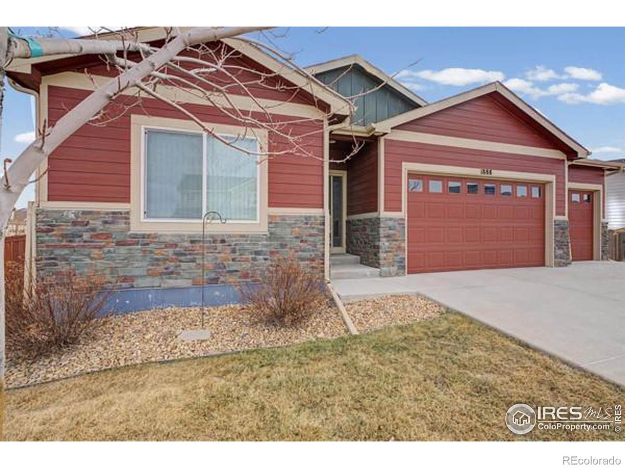 1888 Vista Plaza Street - Photo 1