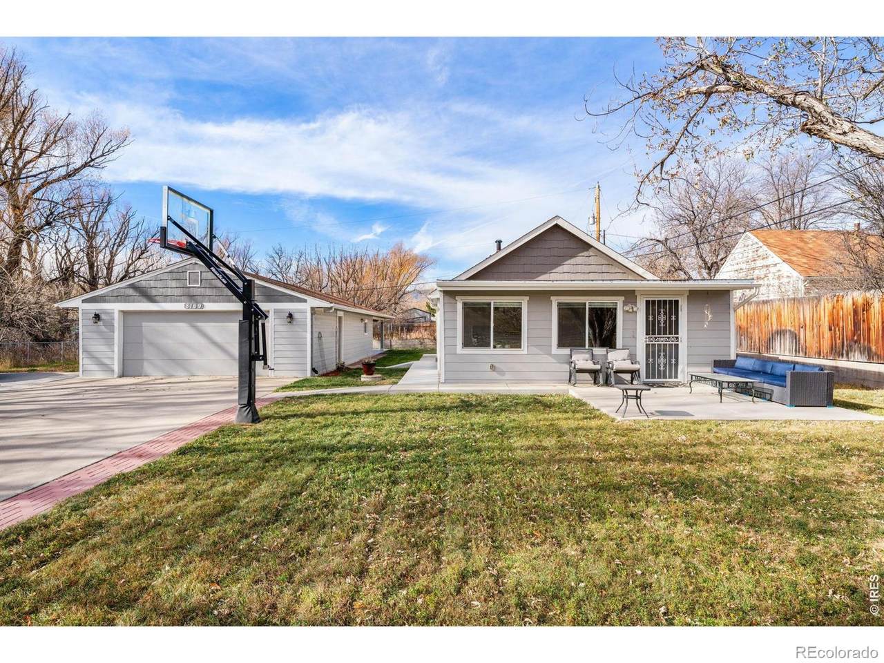 8169 Quaker Street - Photo 1