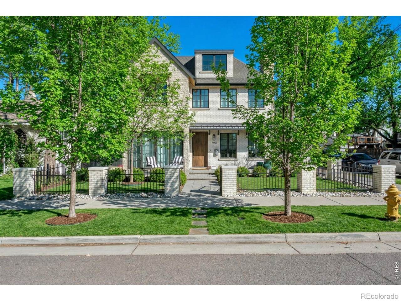 792 High Street - Photo 1