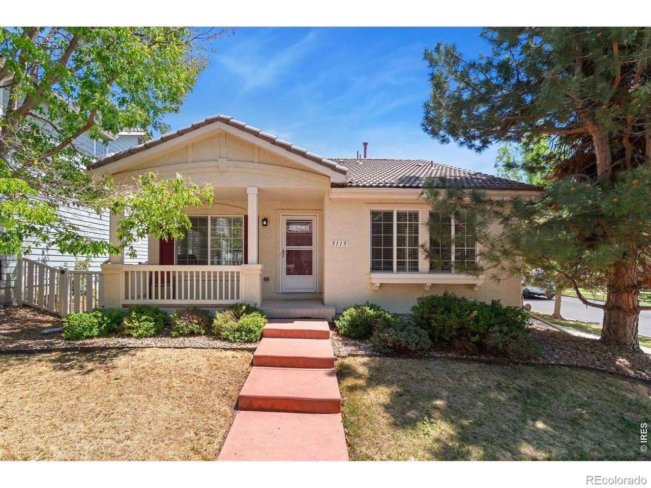 5115 Pasadena Way - Photo 1
