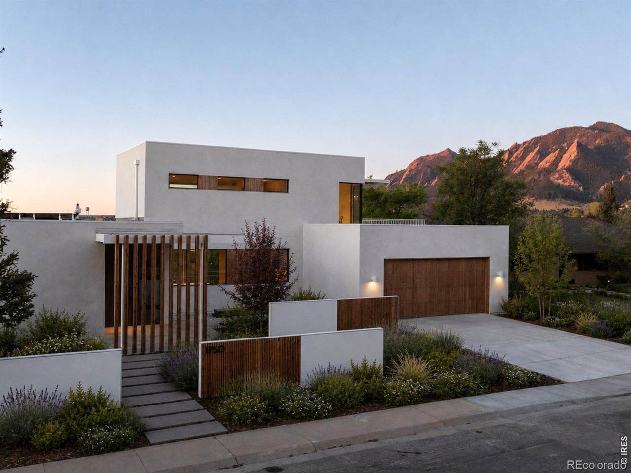 1750 Sunset Boulevard - Photo 1