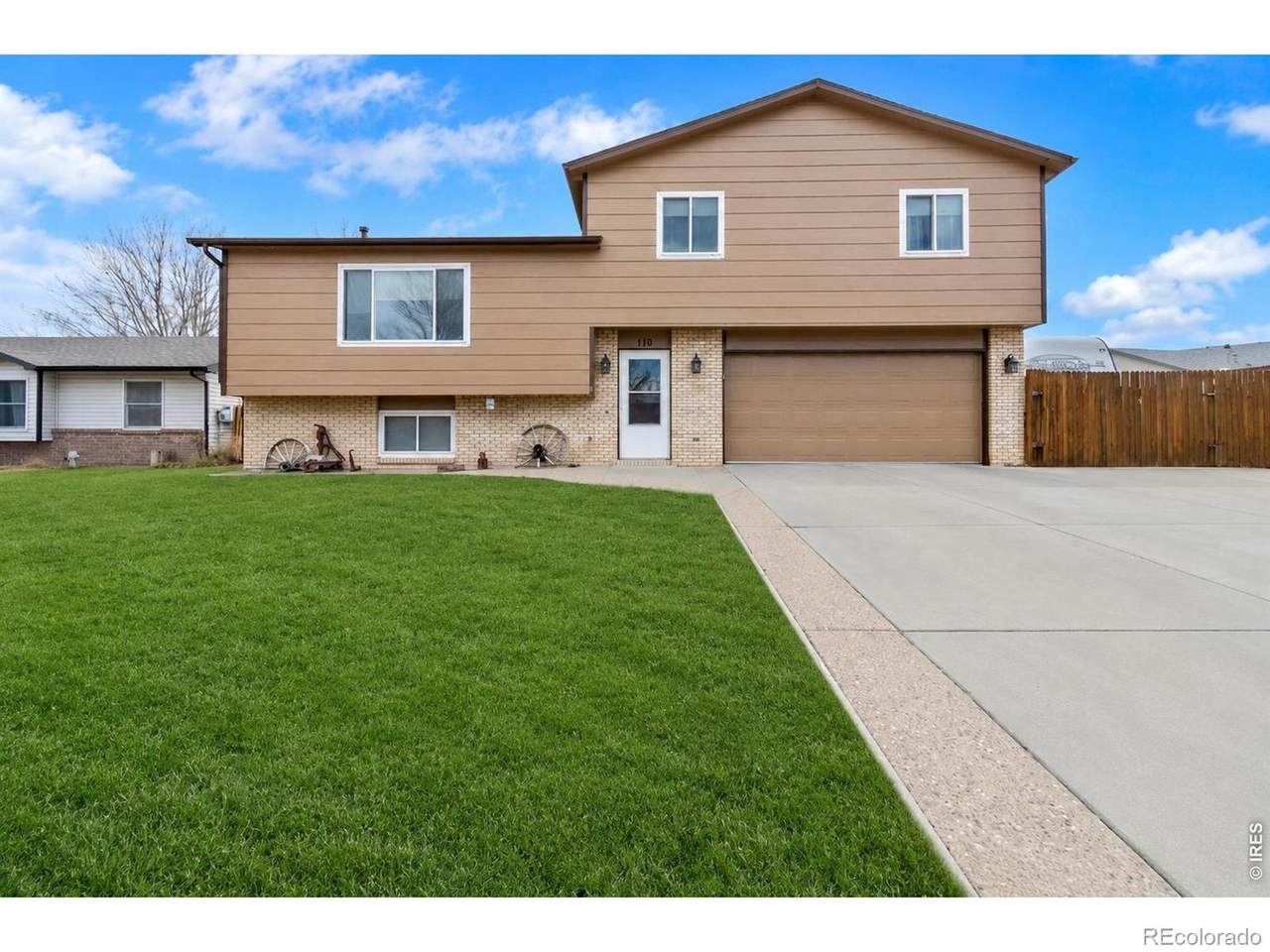 110 48th Ave Ct - Photo 1