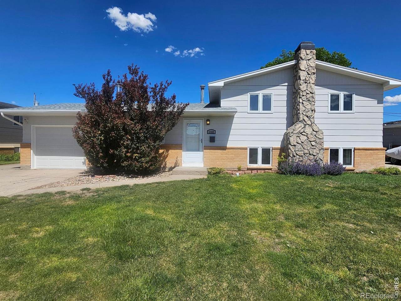 1162 Westview Drive - Photo 1