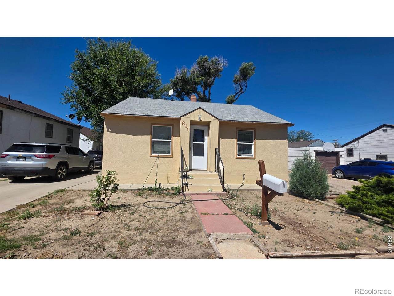 821 Deuel Street - Photo 1
