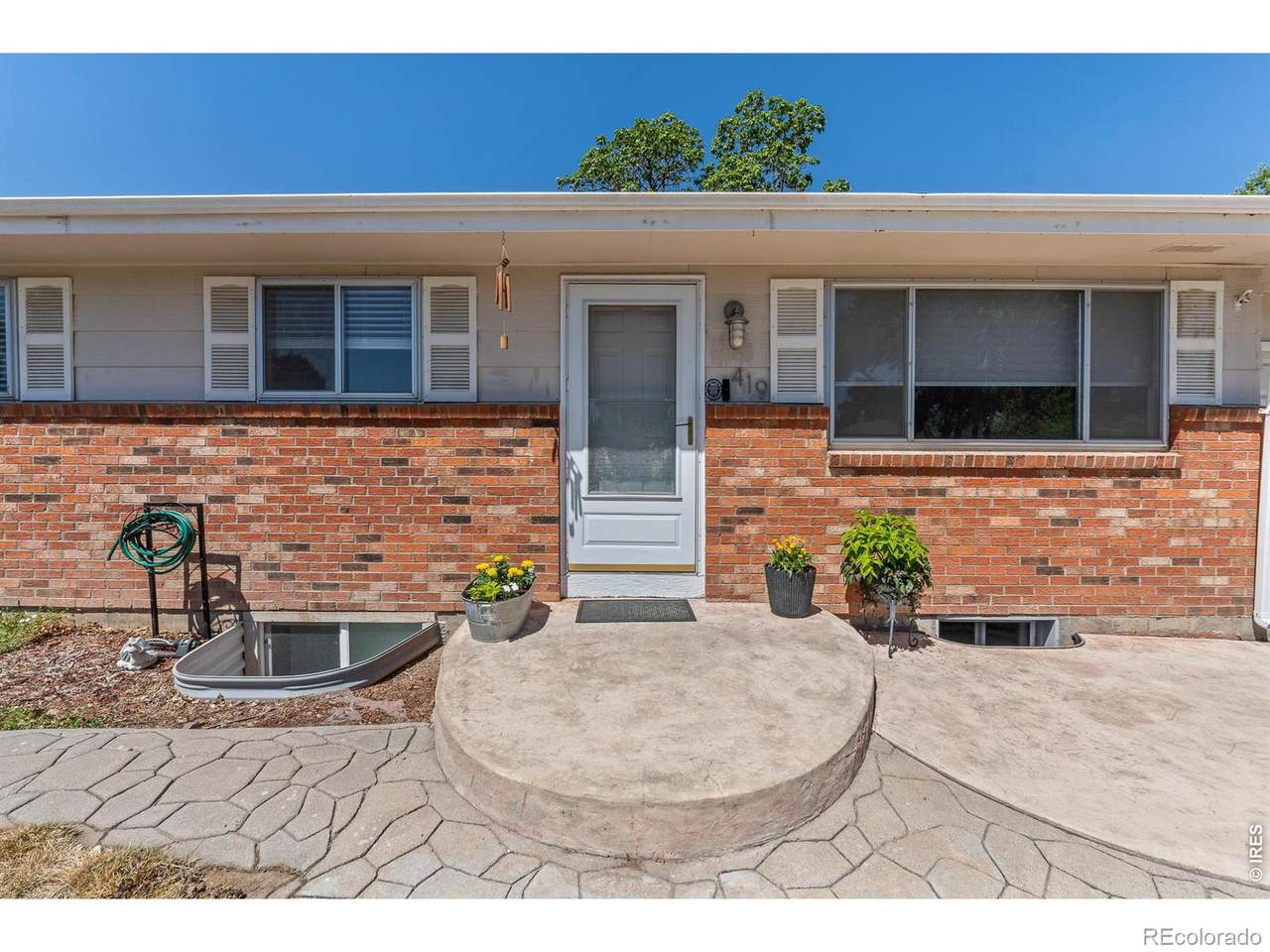 419 38th Avenue - Photo 1