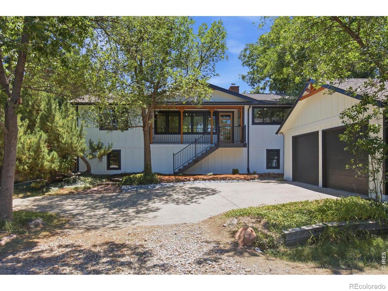 1780 Redwood Avenue - Photo 1