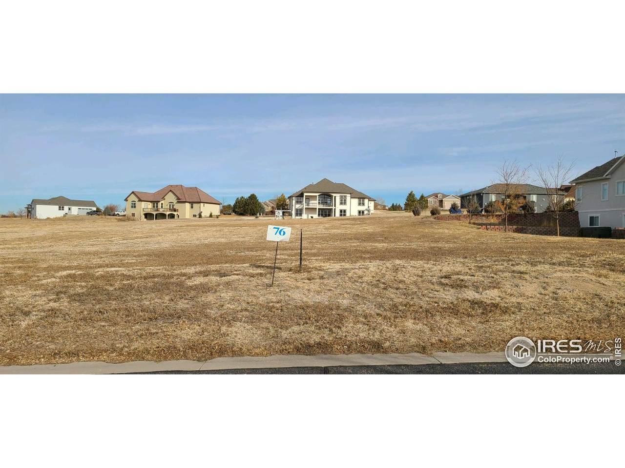 76 Lakeview Circle - Photo 1