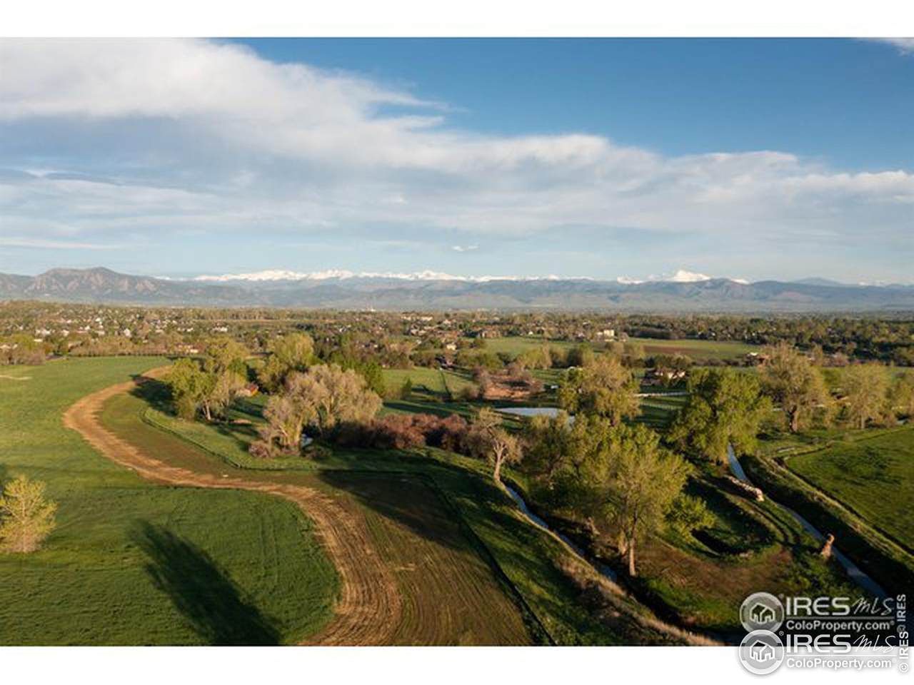 921 Latigo Loop - Photo 1