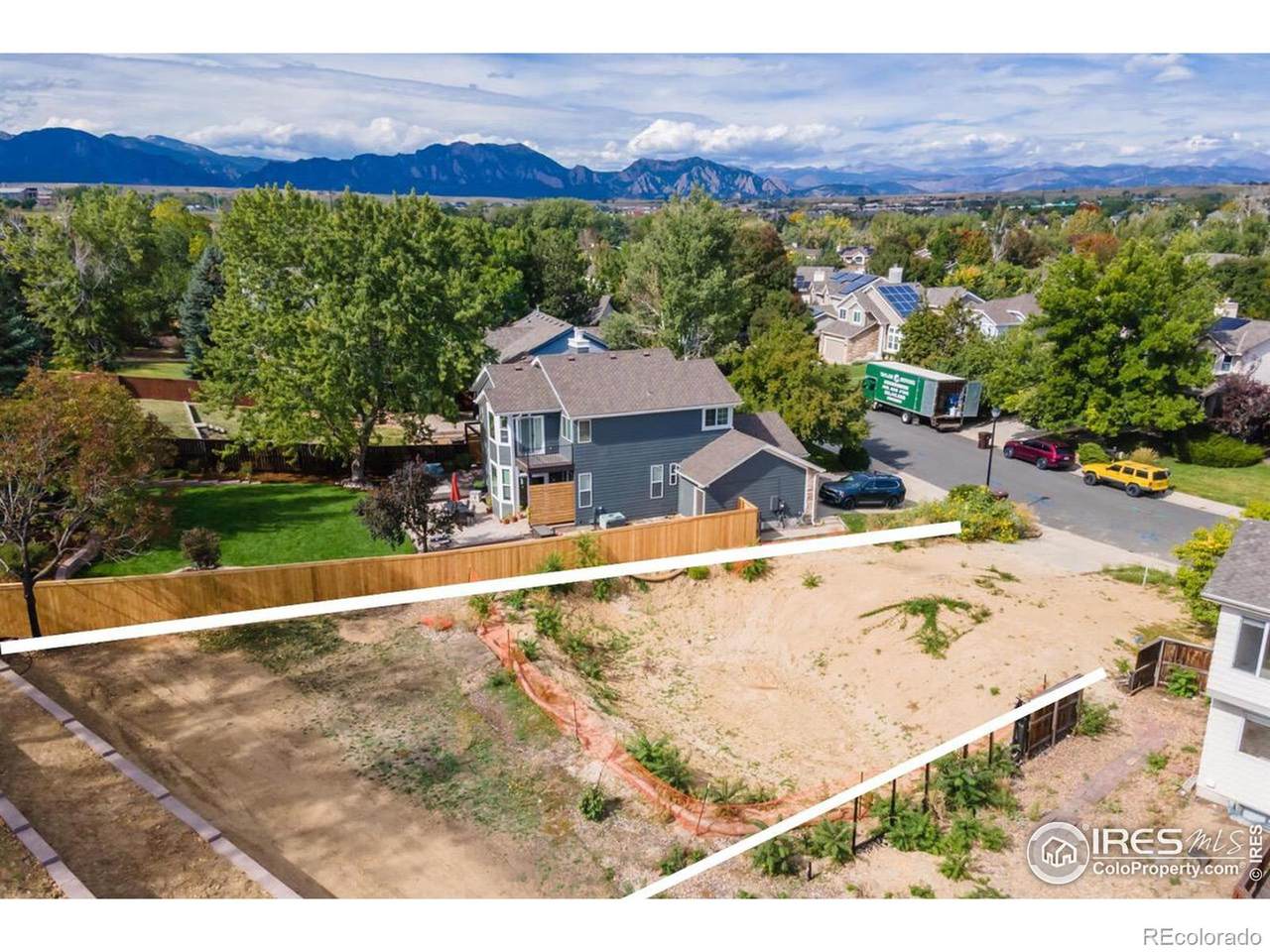 820 Spyglass Circle - Photo 1