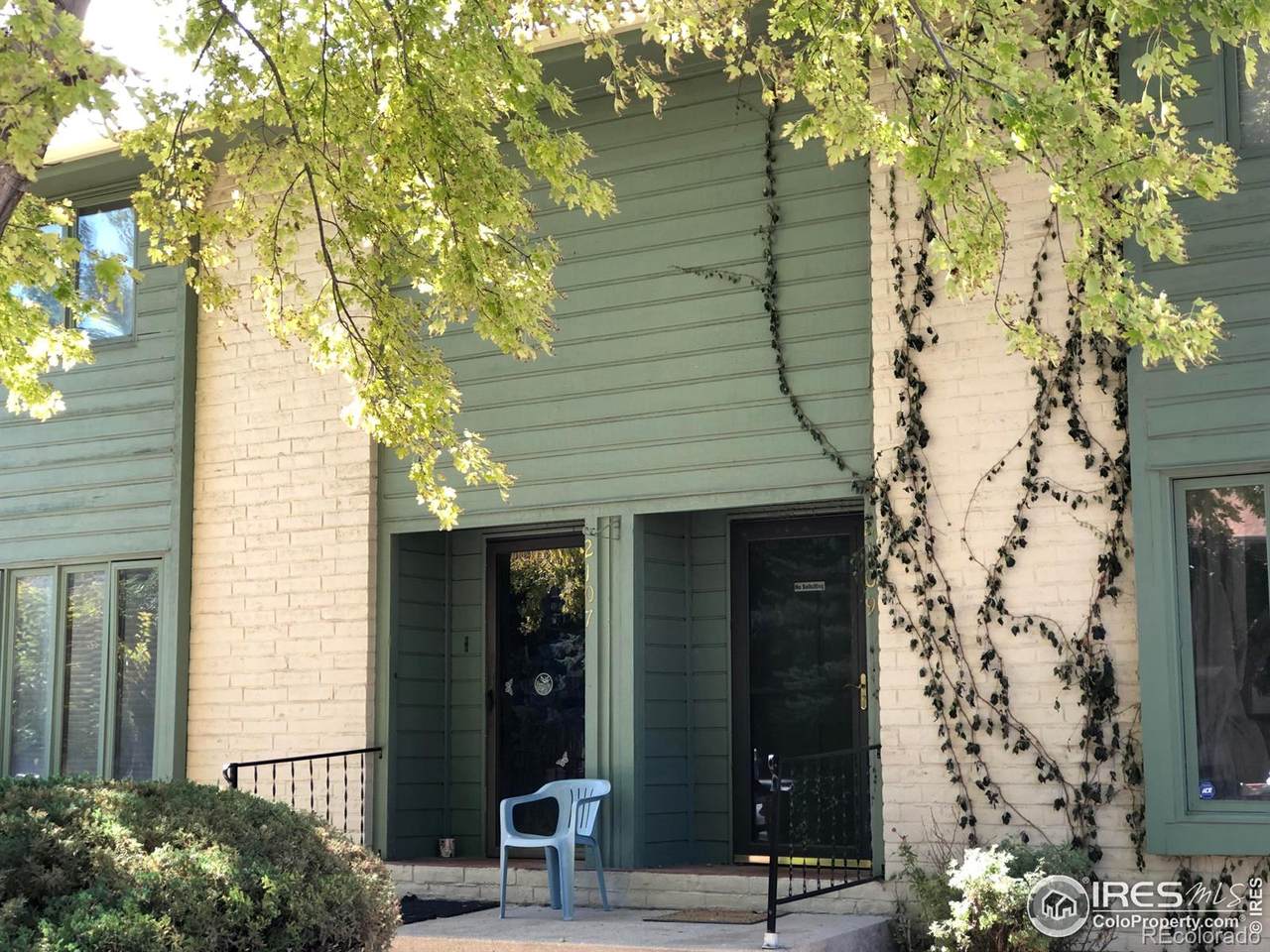 2107 Meadow Court - Photo 1