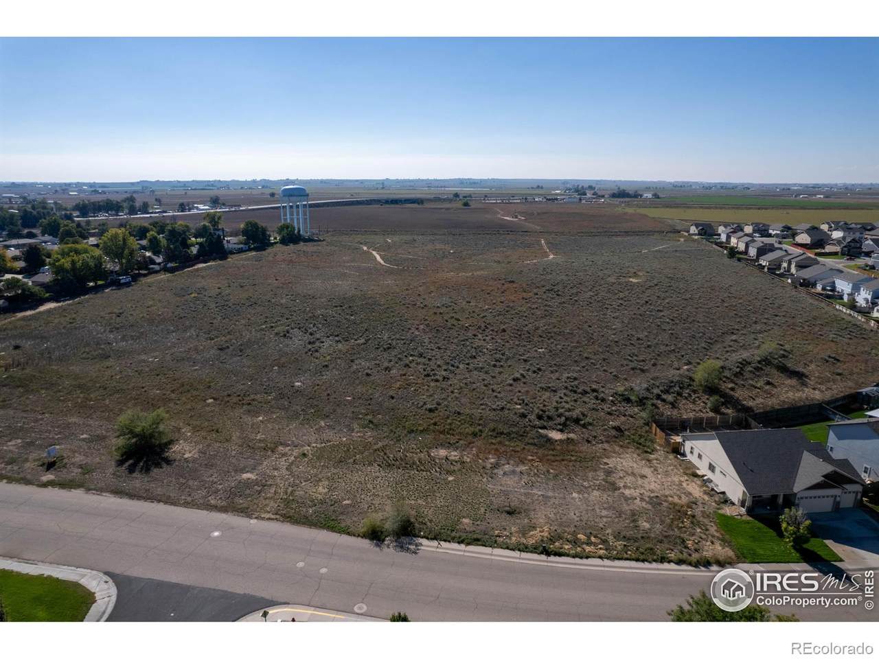 314 Sunset Drive - Photo 1