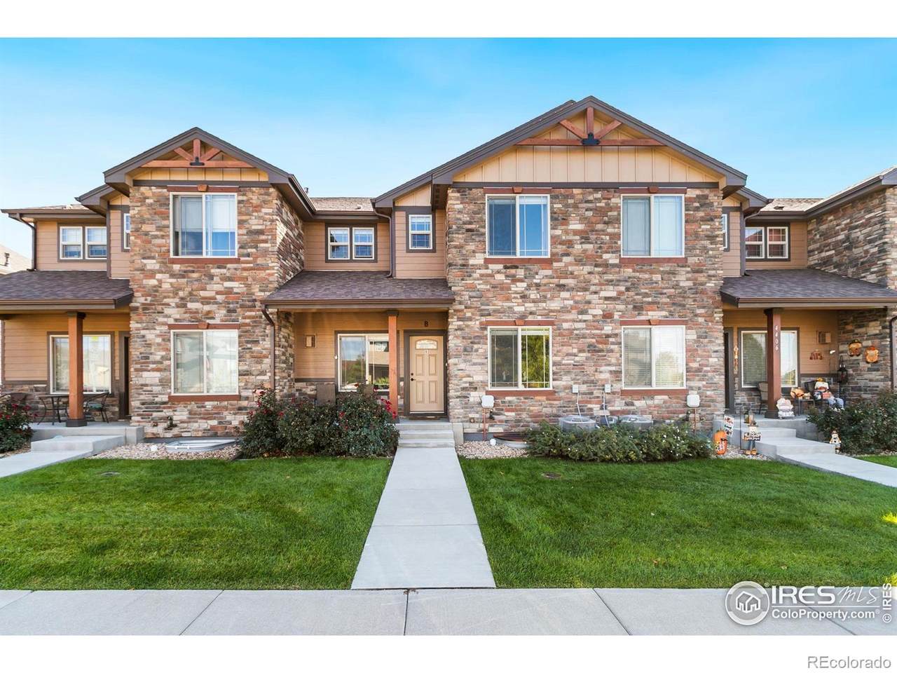 4406 Florence Avenue - Photo 1