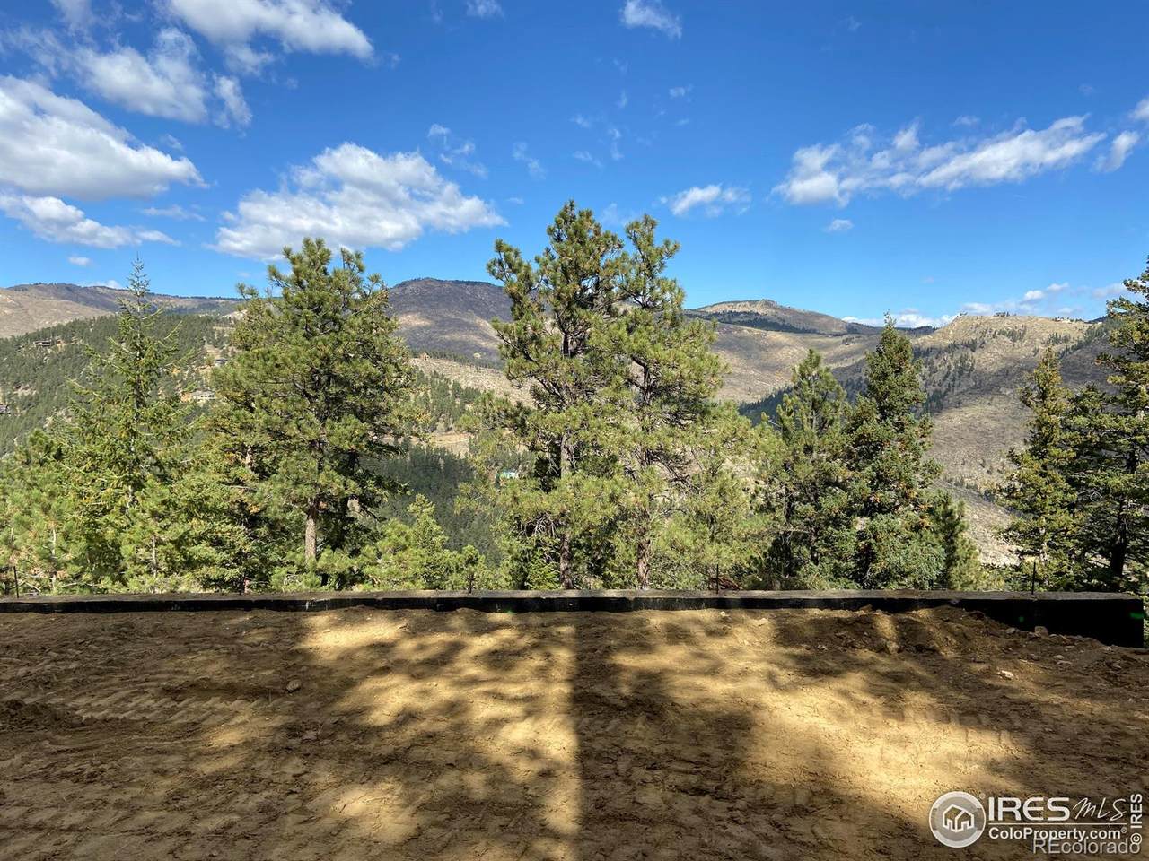 925 Alaska Road - Photo 1