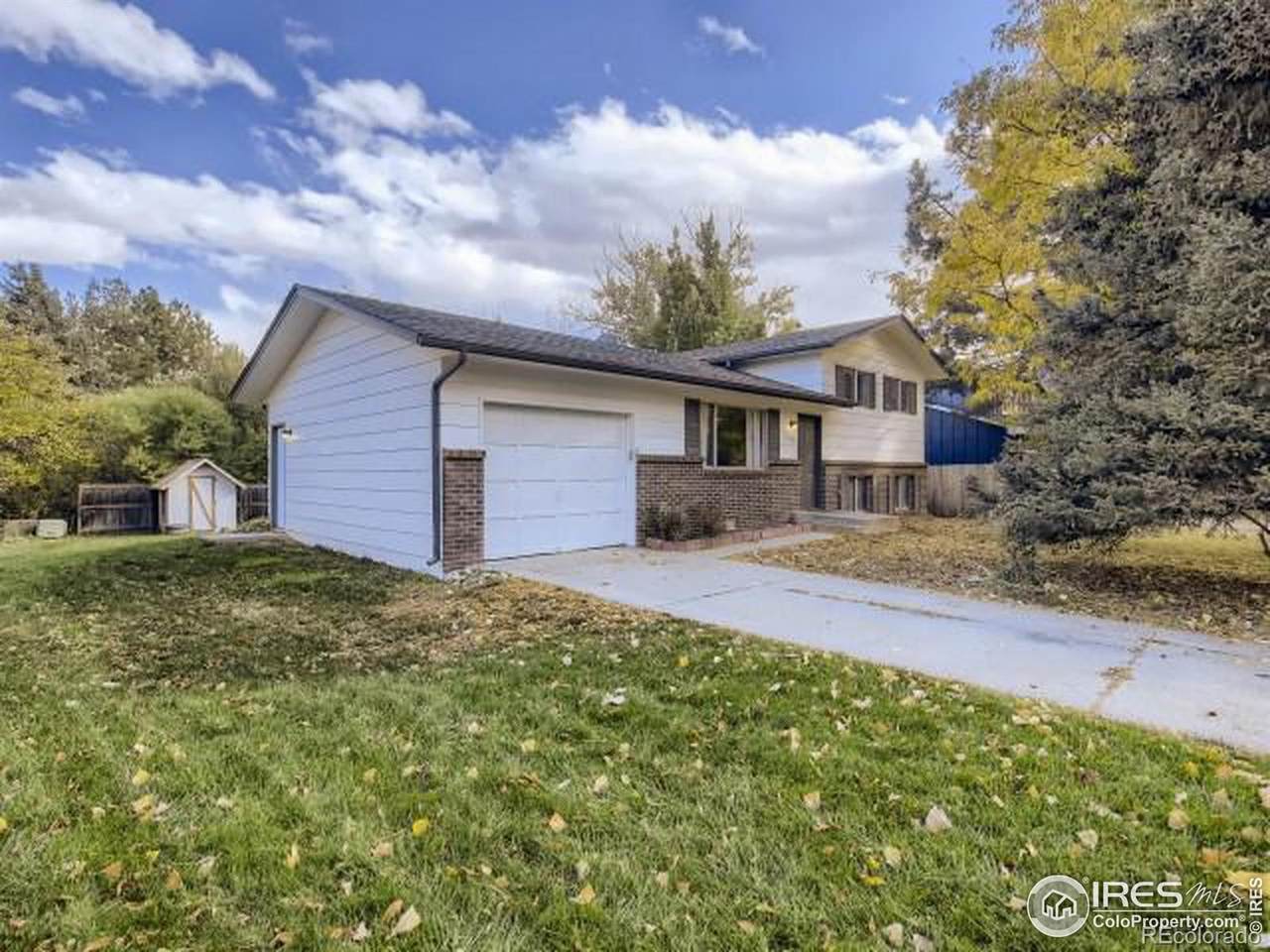 2398 Evans Avenue - Photo 1
