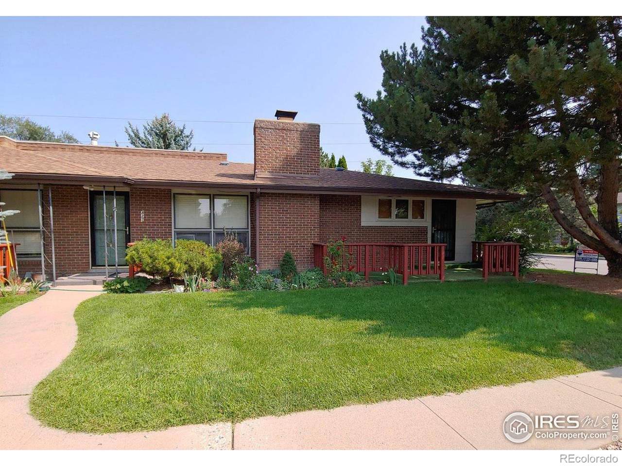 427 Drake Road - Photo 1