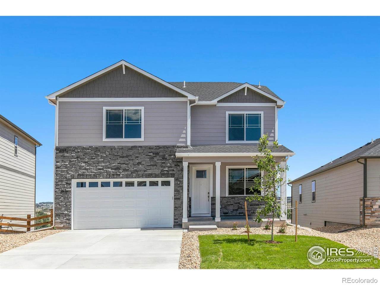1945 Knobby Pine Drive - Photo 1