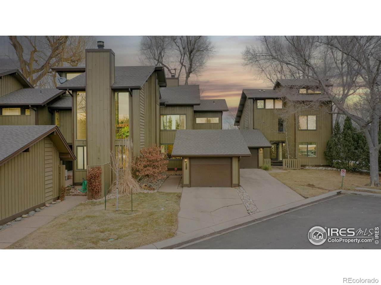 1907 Waters Edge Street - Photo 1