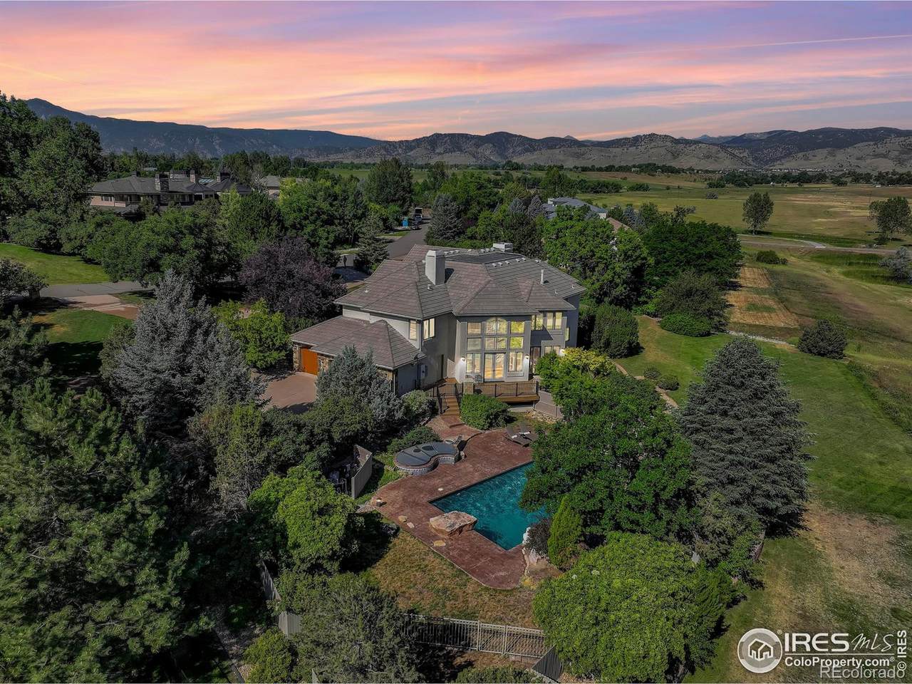 5355 Waterstone Drive - Photo 1