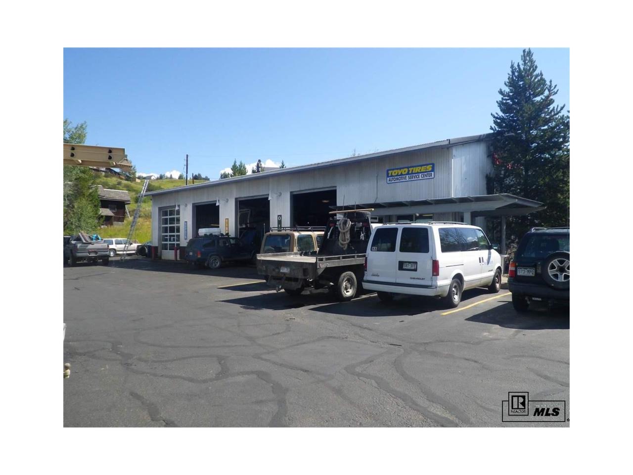 500 Lincoln Avenue - Photo 1