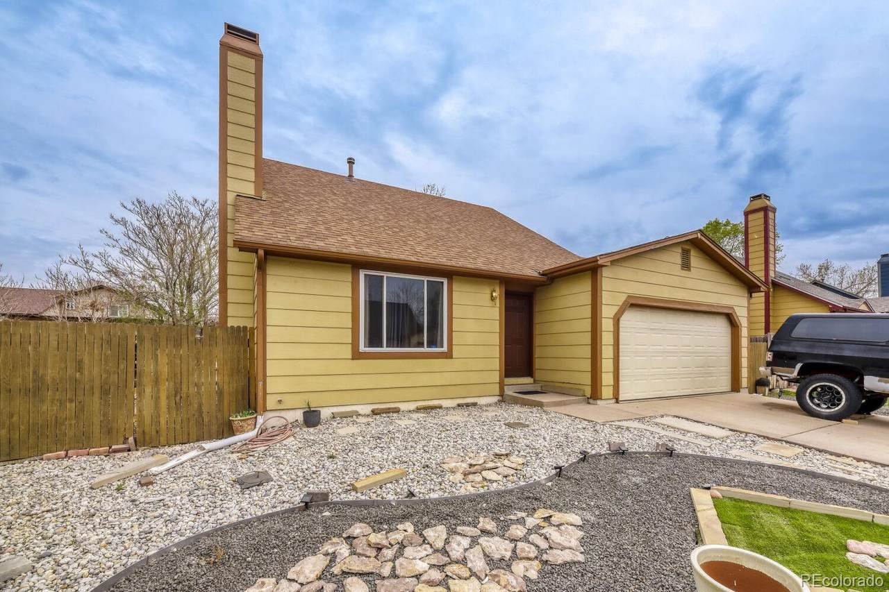 4784 Chandler Court - Photo 1