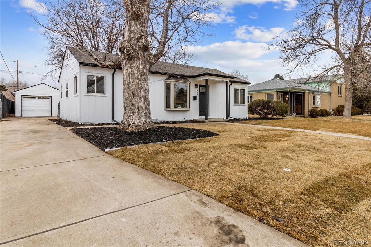 929 Zuni Street - Photo 1