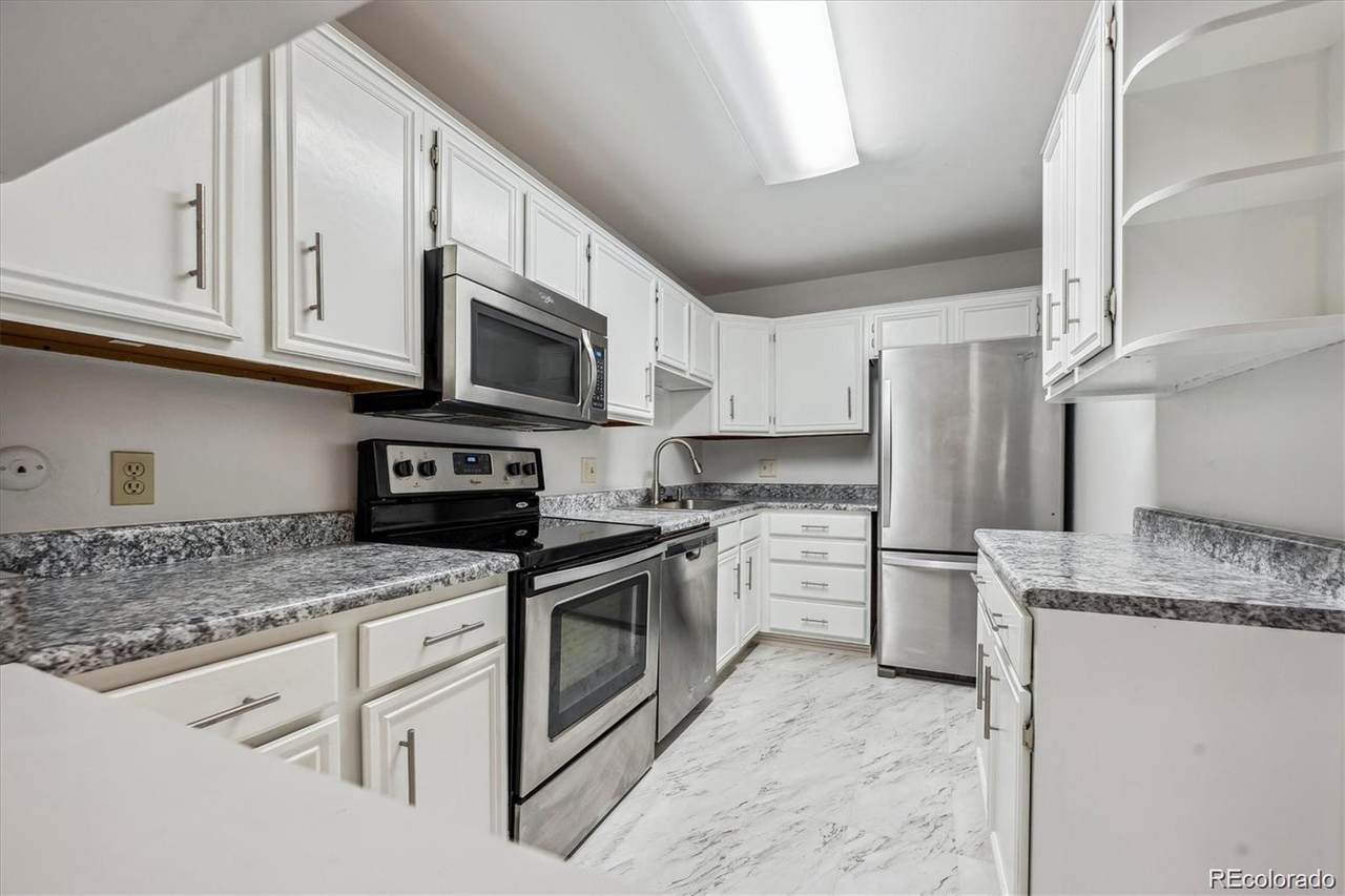 3184 Heather Gardens Way - Photo 1