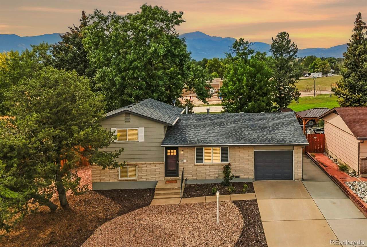 1414 Martin Drive - Photo 1