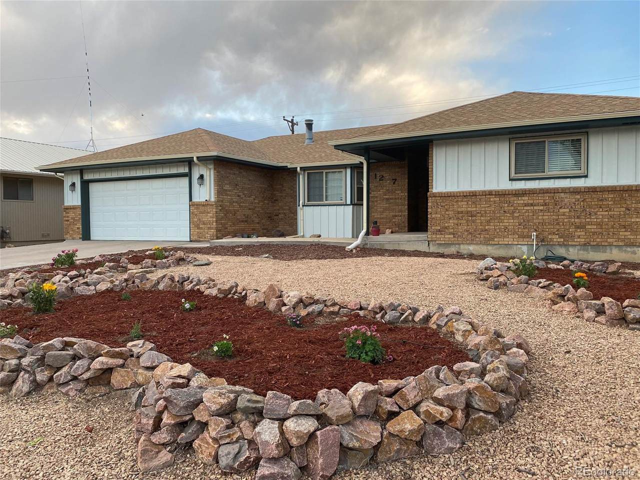 1207 Harding Avenue - Photo 1