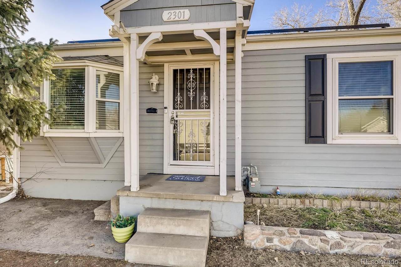 2301 Marion Street - Photo 1