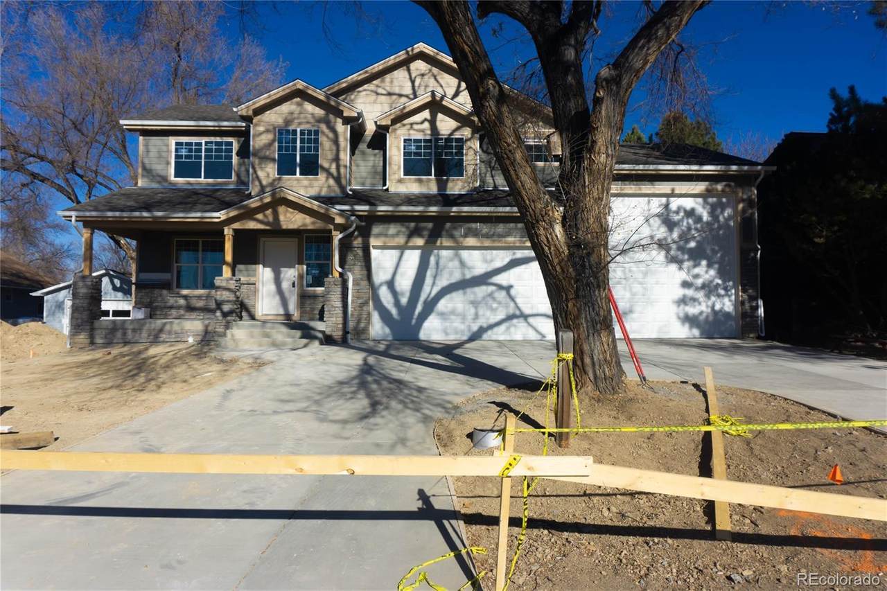 212 Mountain View Avenue - Photo 1