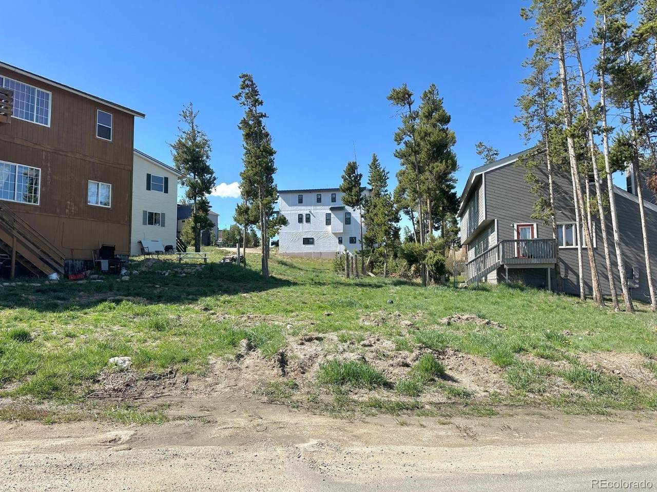 816 Wapiti Drive - Photo 1