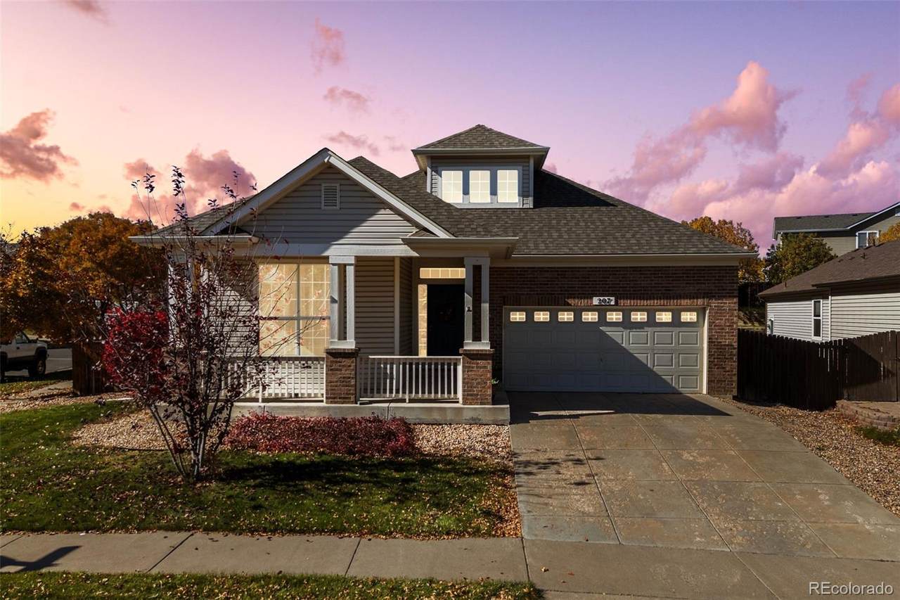 207 Harrow Court - Photo 1