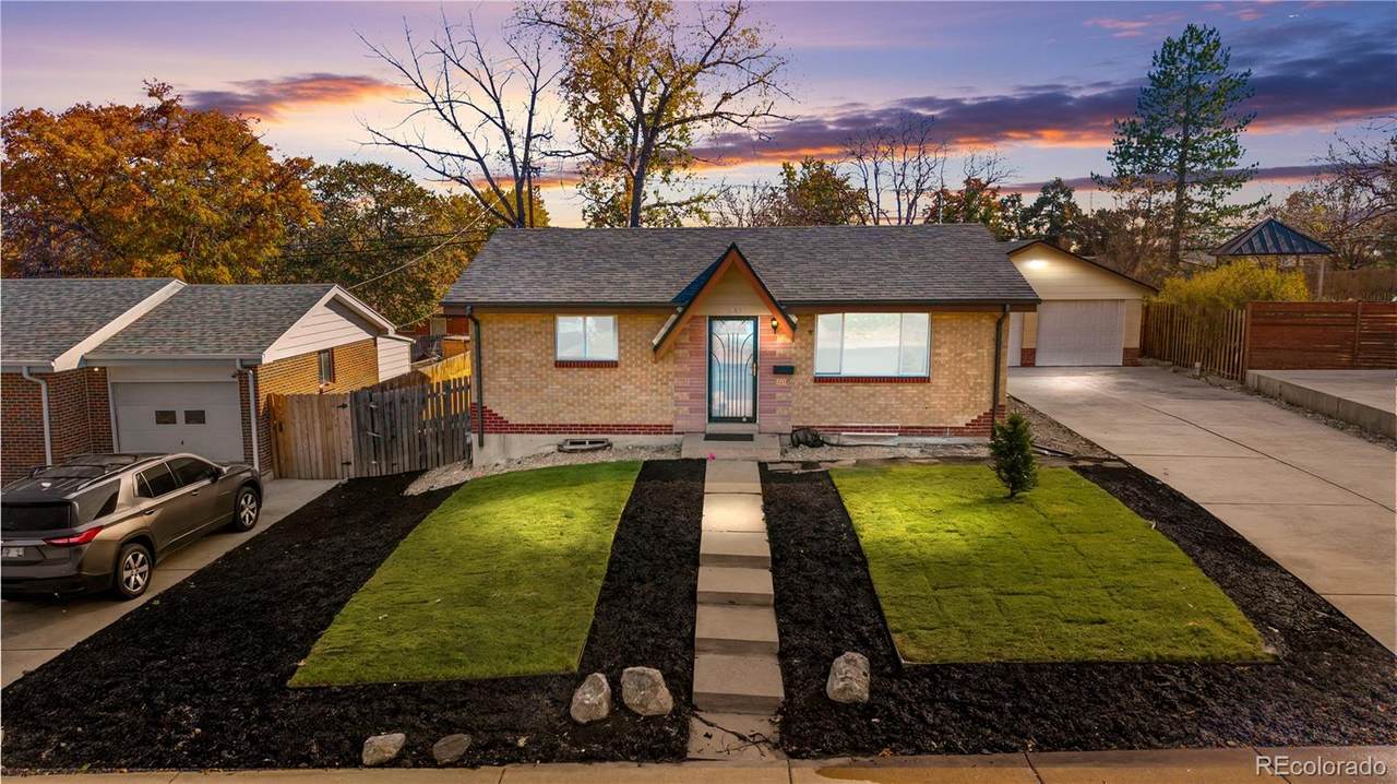 1260 Essex Drive - Photo 1