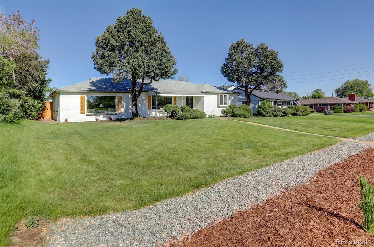 3285 Monaco Parkway - Photo 1