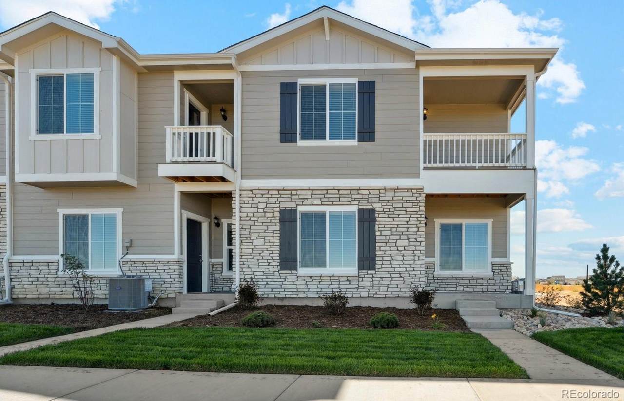 926 Montbello Avenue - Photo 1