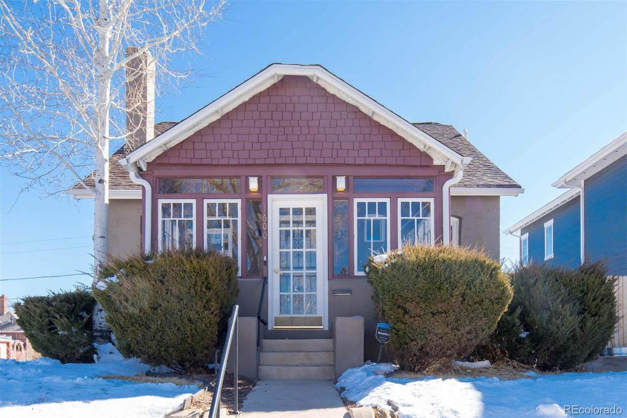 1600 Corona Street - Photo 1
