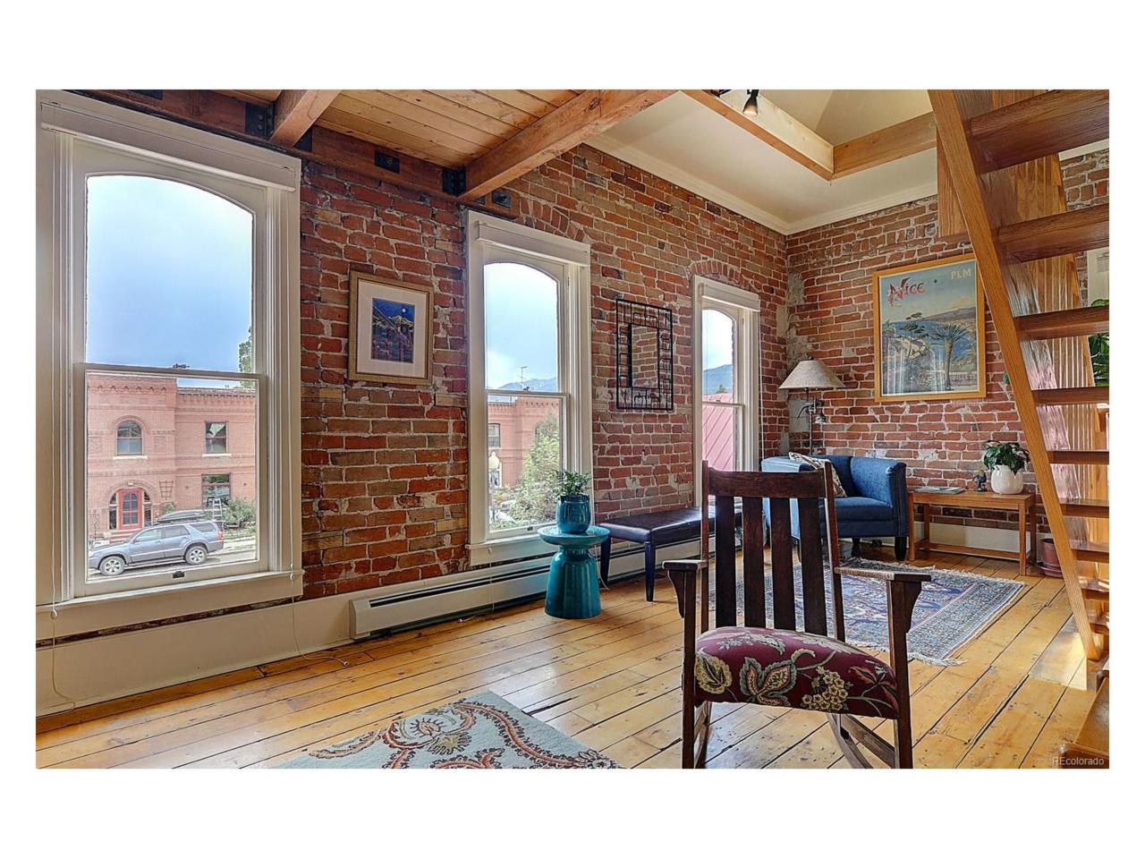 228 E Street - Photo 1