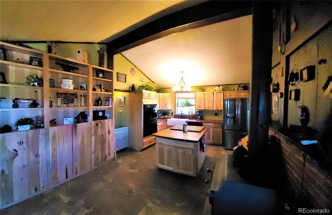 97 Hedges Circle - Photo 1