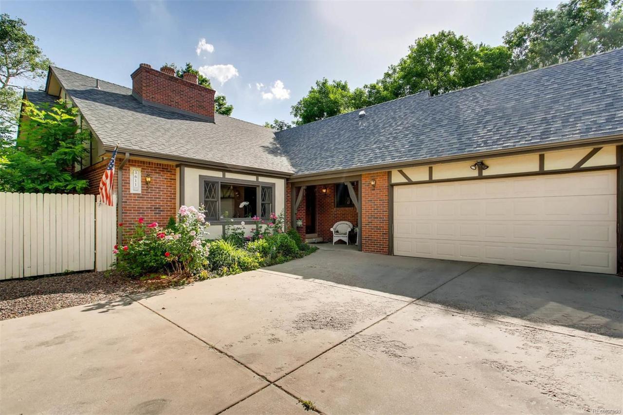 3611 Vivian Court - Photo 1