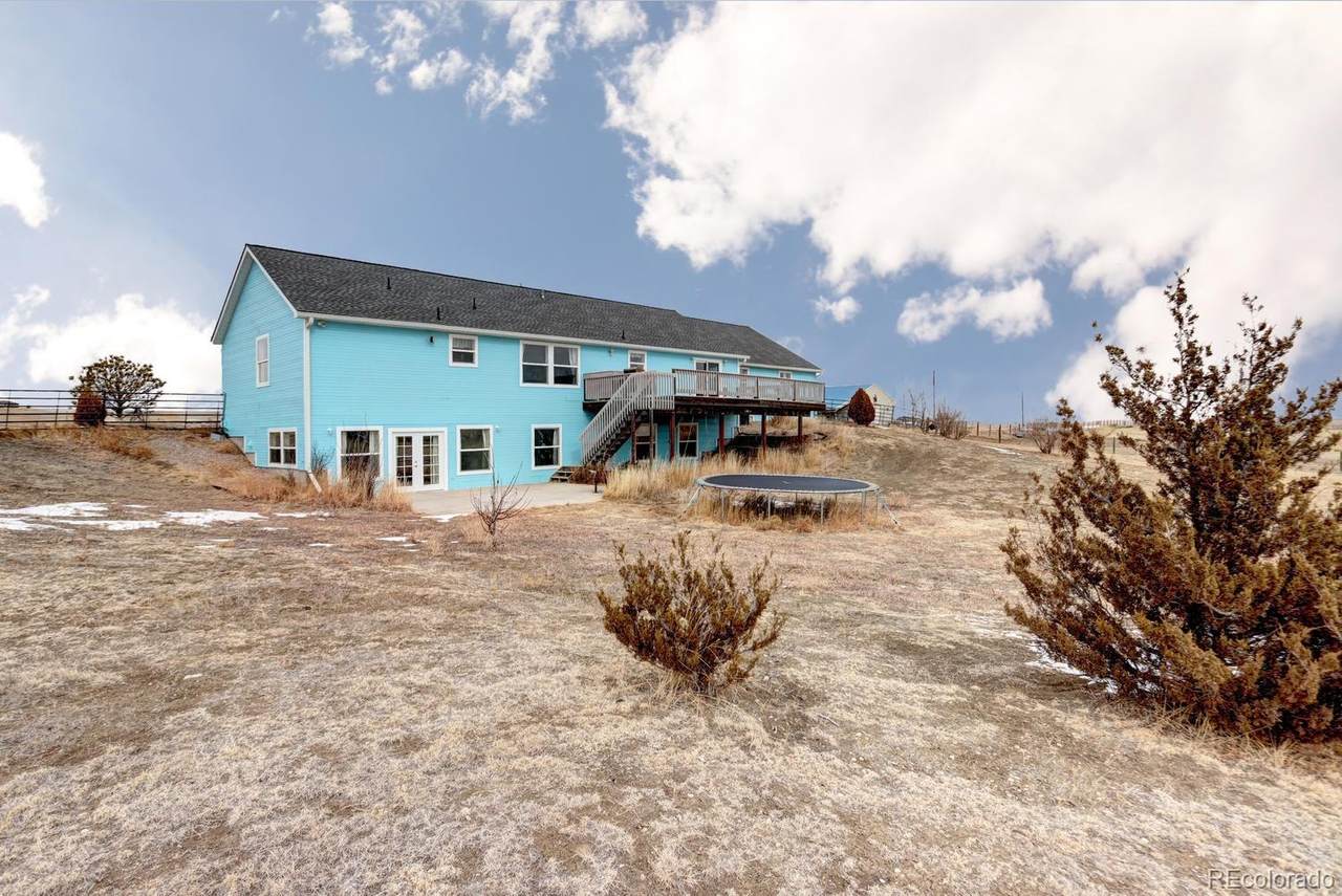 28800 Private Road 108 - Photo 1