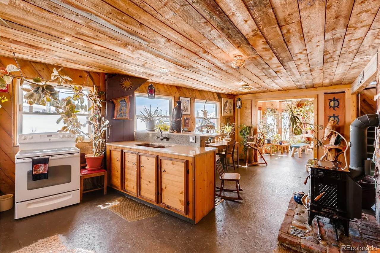 480 Ash Street - Photo 1