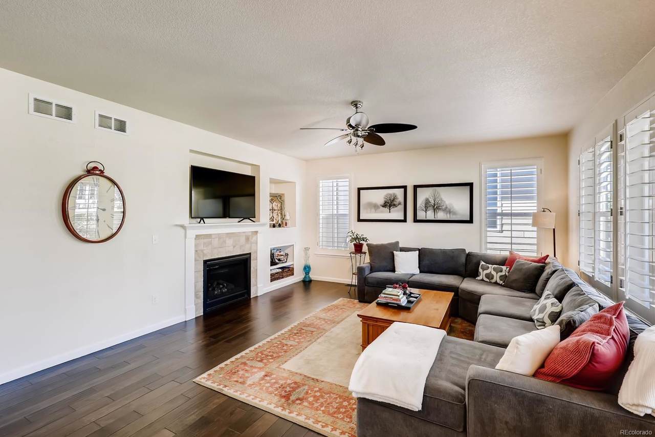 9553 Joyce Way - Photo 1