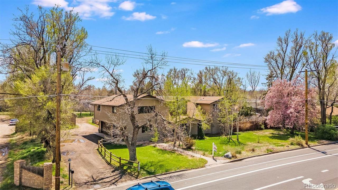 2518 4th Street - Photo 1