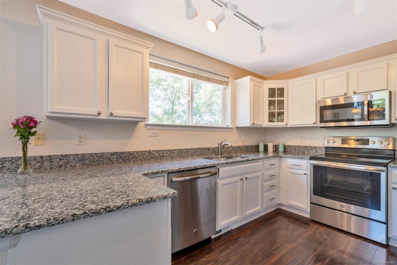 5994 Waco Court - Photo 1