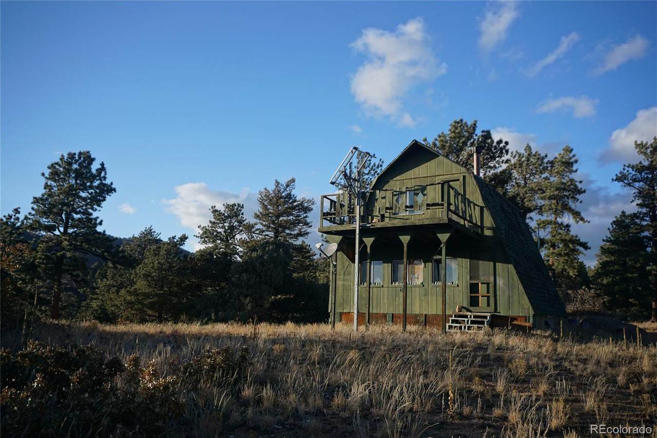 580 Ridge Way Drive - Photo 1