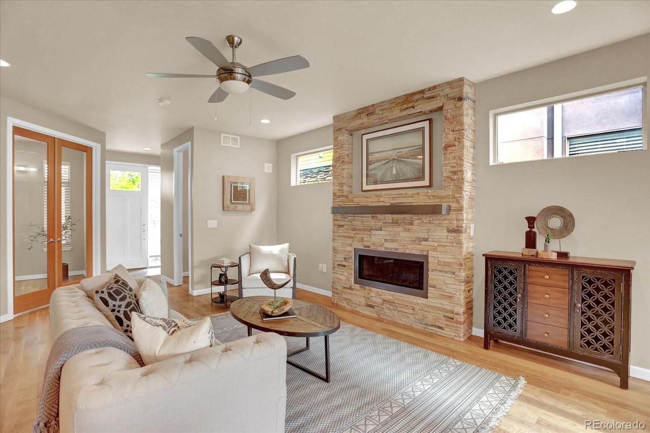 3145 25th Avenue - Photo 1