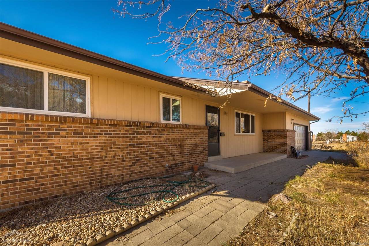 885 Malaya Street - Photo 1